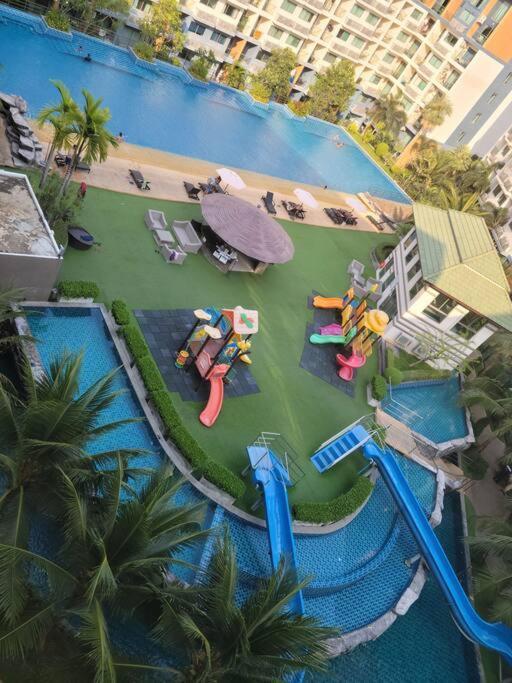 Laguna Beach Resort 2-Have Tub Loft Room Jomtien Beach Buitenkant foto
